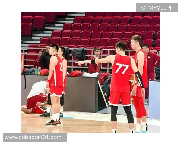 中国男篮世亚预名单公布周琦二胡领衔曾凡博张镇麟入选赵睿落选