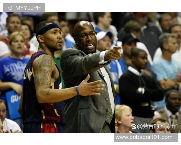 激烈对抗阿门与老六展开激烈搏斗双方互不相让引发冲突与争议