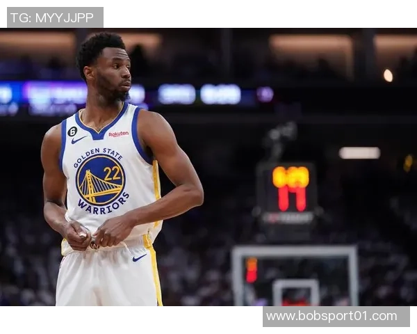 维金斯28分钟内遭遇6犯毕业表现低迷仅得12分三分球命中率不佳 维金斯28分钟内遭遇6犯毕业表现低迷仅得12分三分球命中率不佳