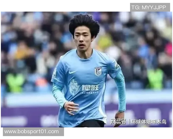 吕焯毅单场8次抢断创大连英博球员中超新纪录展现卓越防守能力 吕焯毅单场8次抢断创大连英博球员中超新纪录展现卓越防守能力