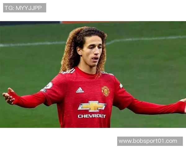 曼联青训旧将切斯特重返俱乐部积累教练经验助力未来发展