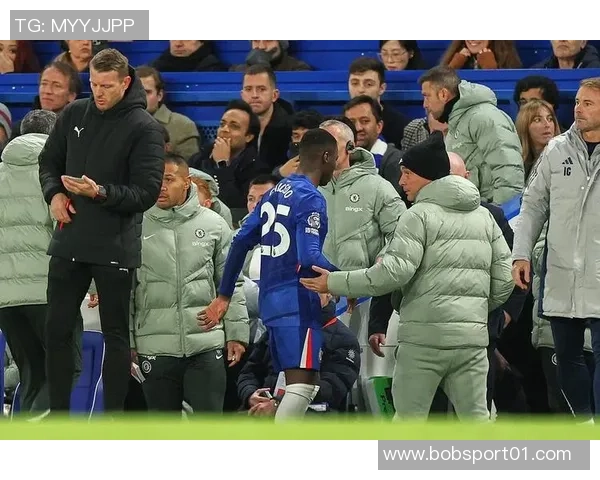 英超中场实力对决凯塞多赫拉芬贝赫罗德里赖斯谁能称王