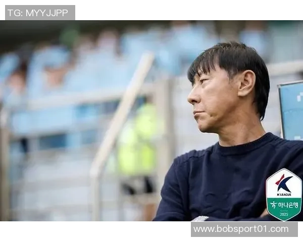 蔚山主帅申台龙谈申花全主力优势我队需轮换应对接下来的挑战 蔚山主帅申台龙谈申花全主力优势我队需轮换应对接下来的挑战