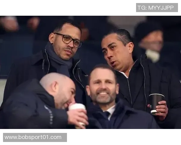 切尔西关注费利佩路易斯罗塞尼尔已抵达伦敦展开谈判